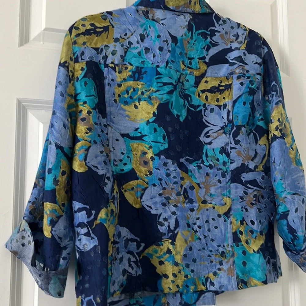 Colorful jacket - Picture 3 of 3